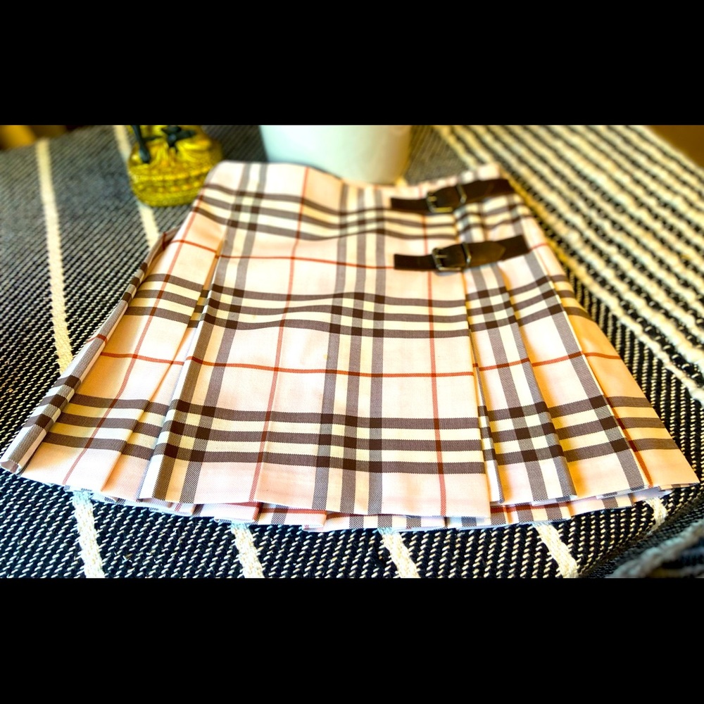 Burberry Pink Plaid Pleated Skirt with Buckle Detail